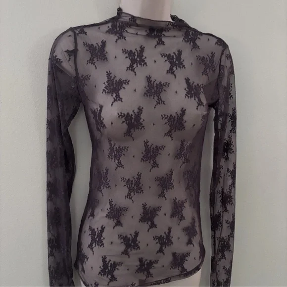 Free People Intimates Lady Luck Layering Top Black Sand Small Lace Long Sleeve - Picture 2 of 8